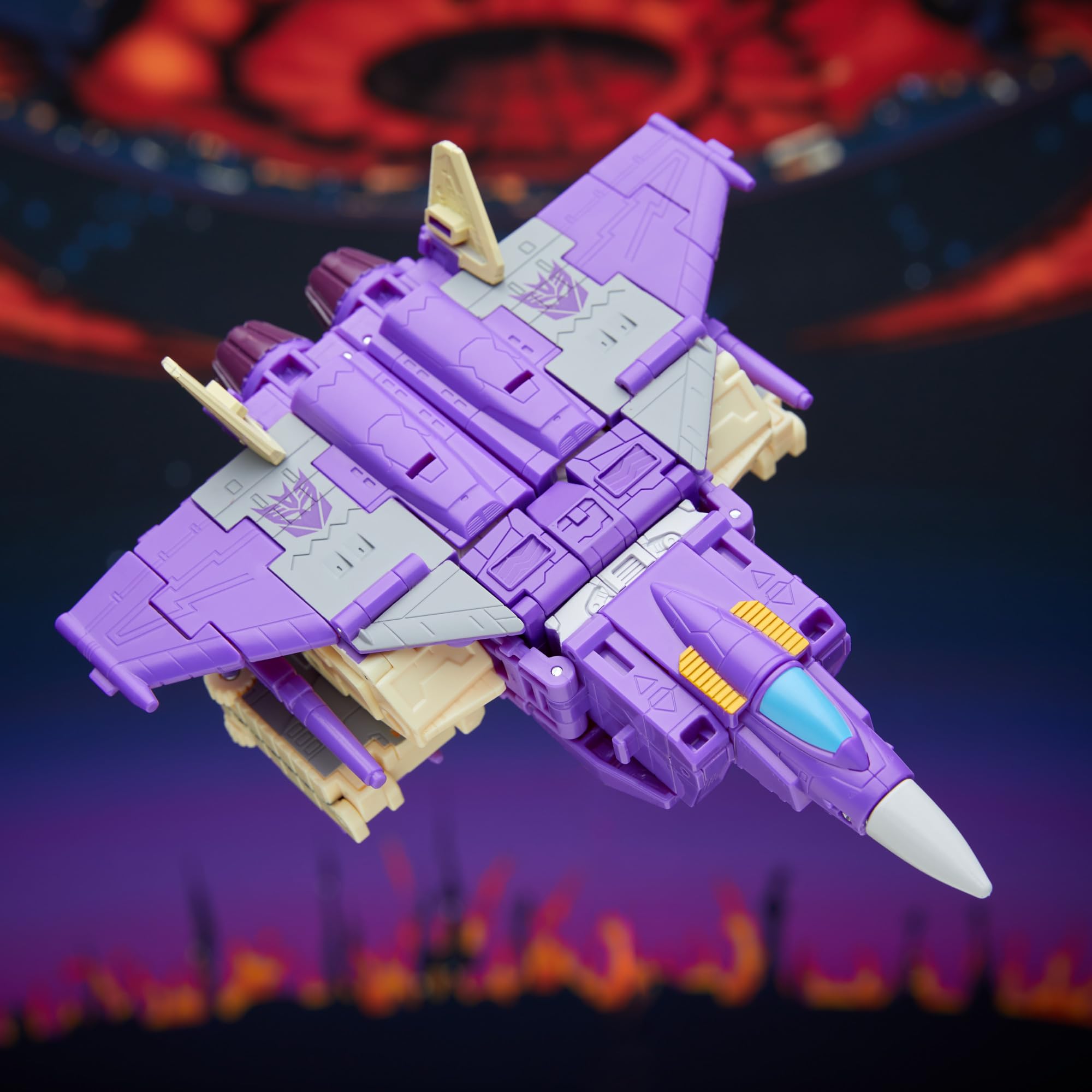 Transformers Studio Series Blitzwing action figure 17,5 cm 3in1