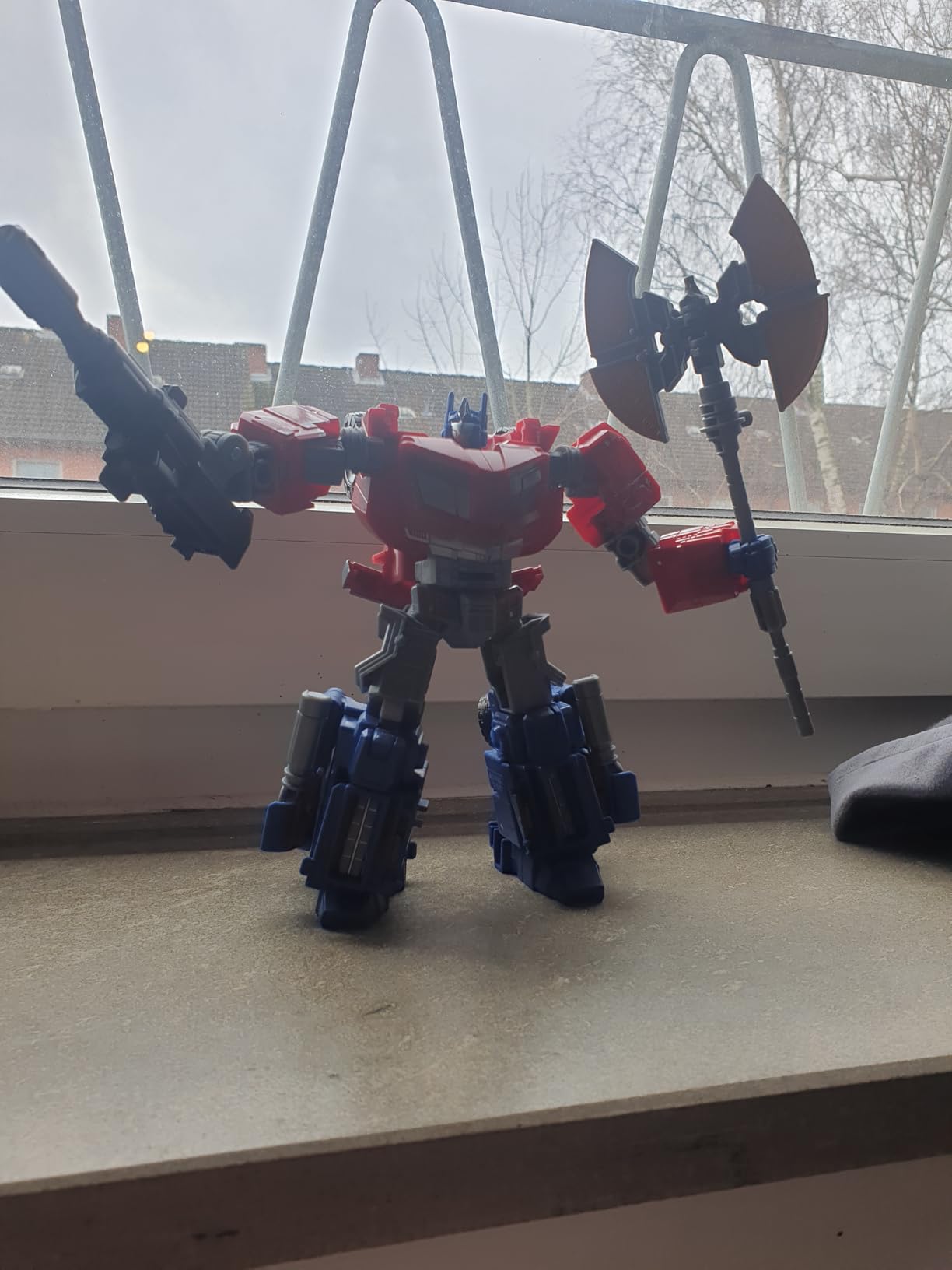 Transformers Studio Series Optimus Prime action figure 16,5 cm camion