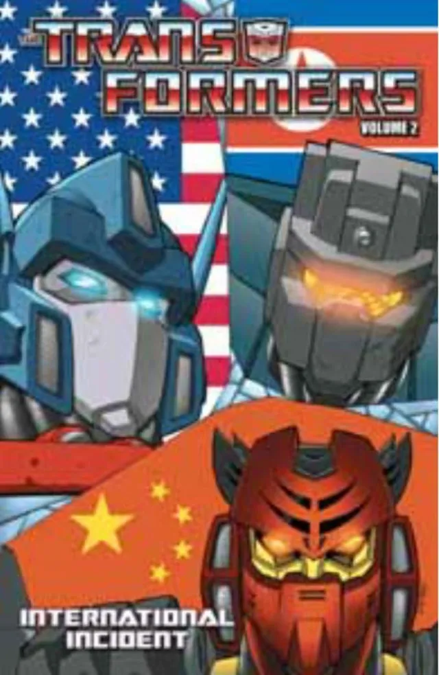 Transformers Volume 2 International Incident fumetto inglese