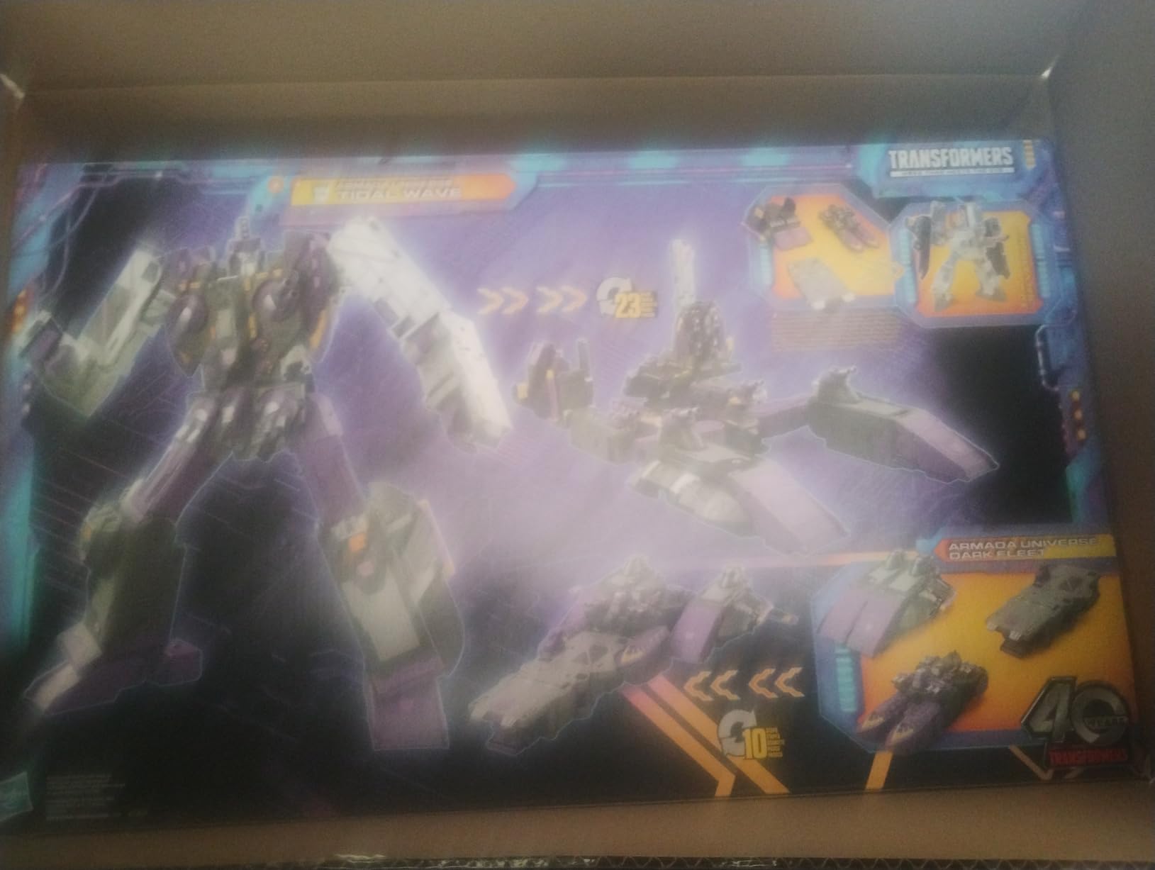 Transformers Legacy Tidal Wave Titan action figure 48,3 cm Armada