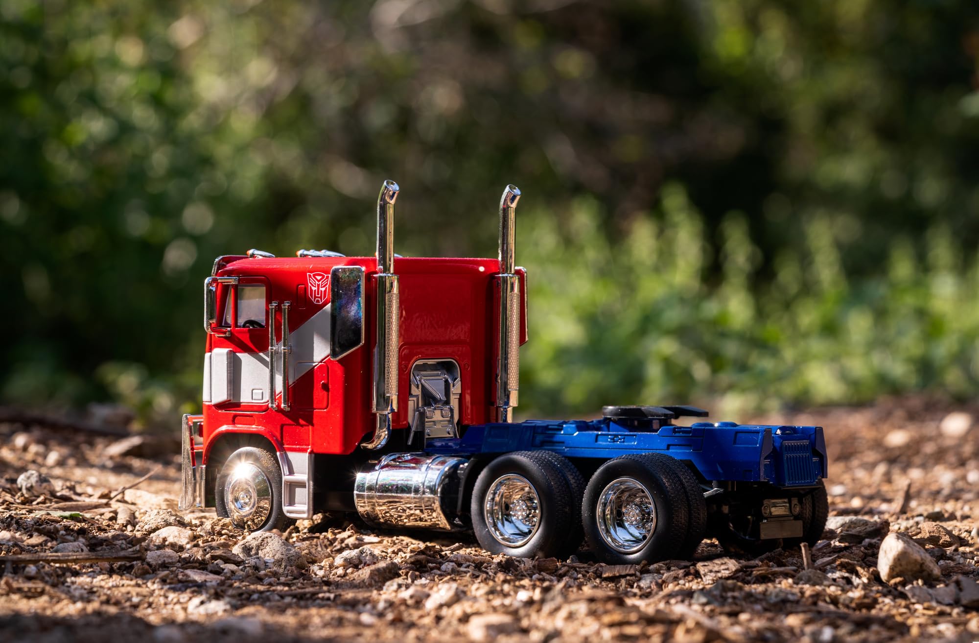 Transformers T7 Optimus Prime camion modellino 1:24 rosso-blu 27cm