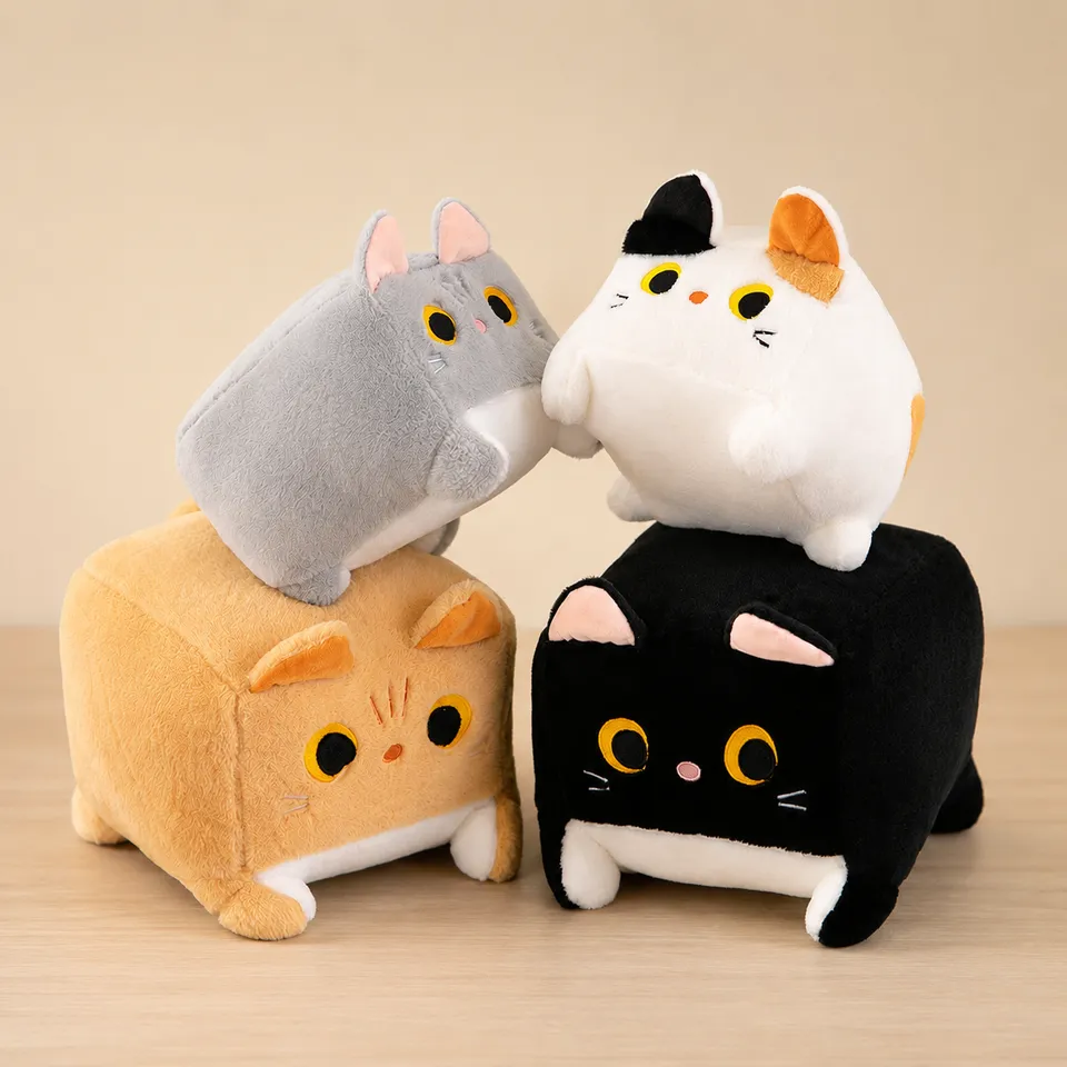 ToyalFriends Cats Gatto Cubo 20cm Peluche Nero Cuscino