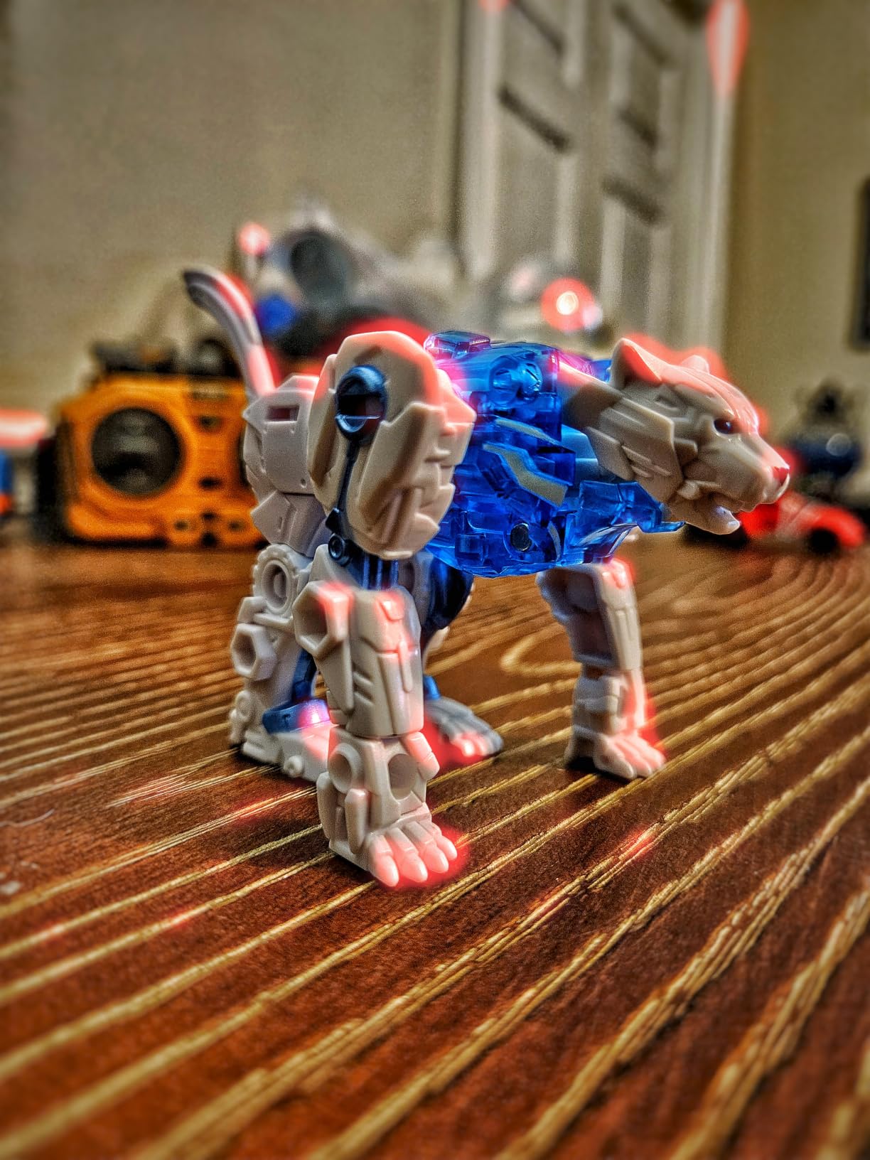 Transformers Cyberworld Cheetor Energon Surge 10 cm bestia