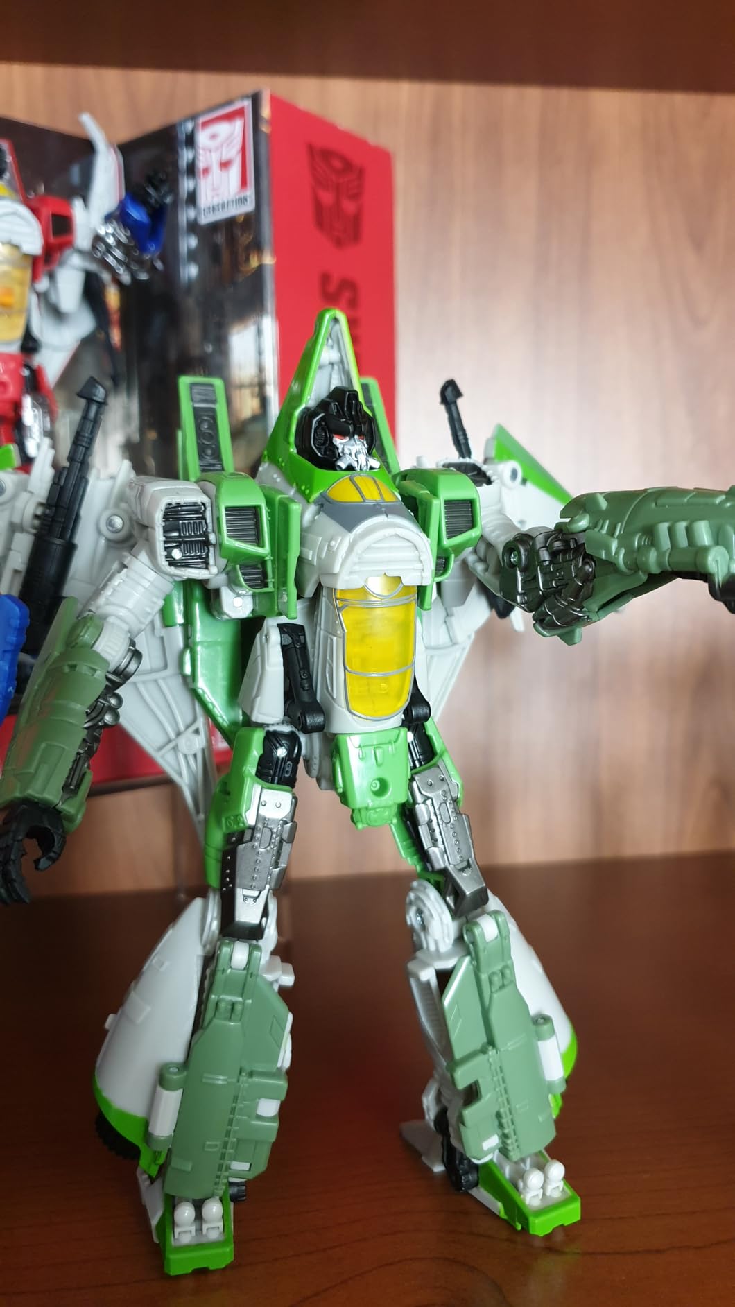 Transformers Studio Series 76 Thrust action figure 16,5 cm