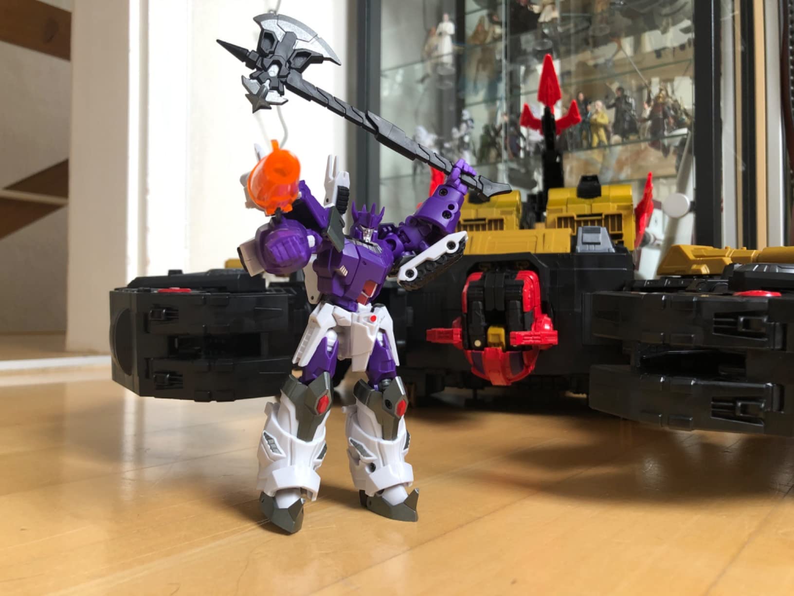 Transformers Generations Selects Black Zarak action figure 53,3 cm