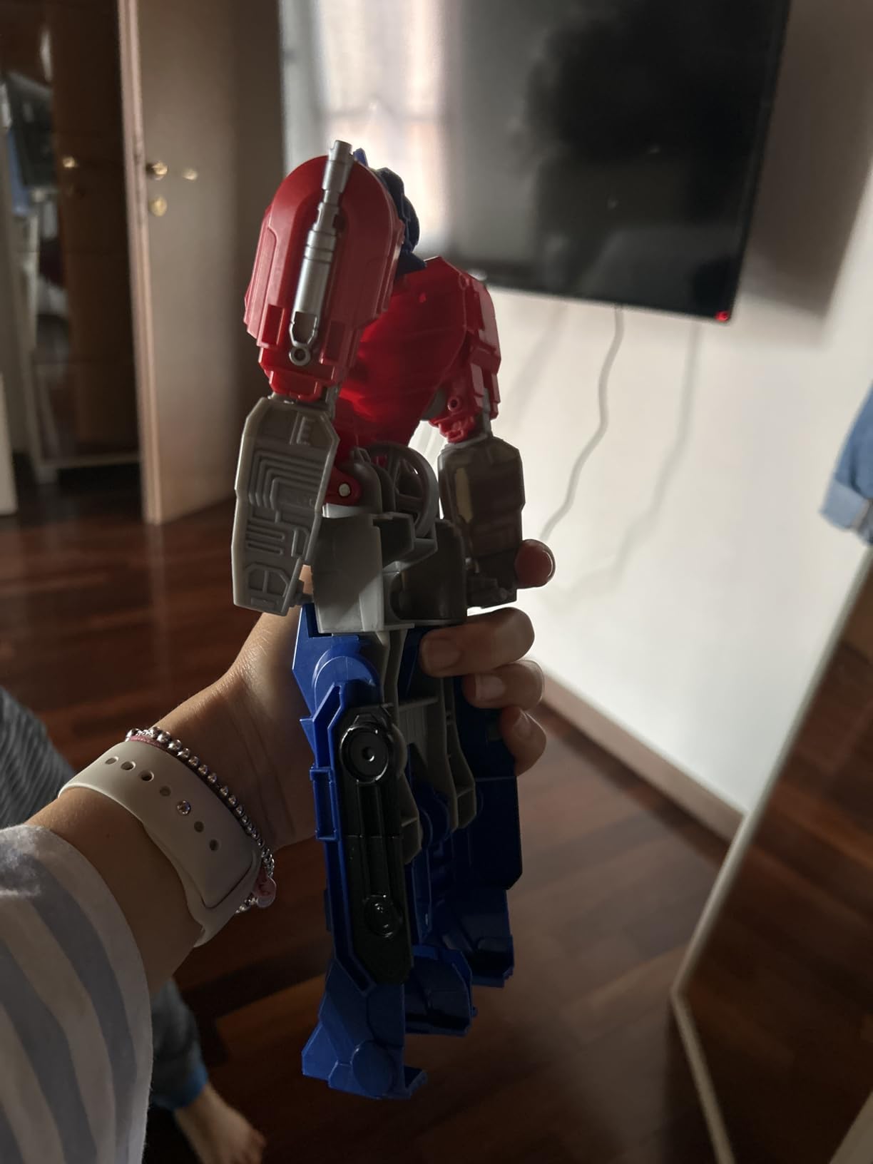 Transformers One Optimus Prime action figure 28 cm camion