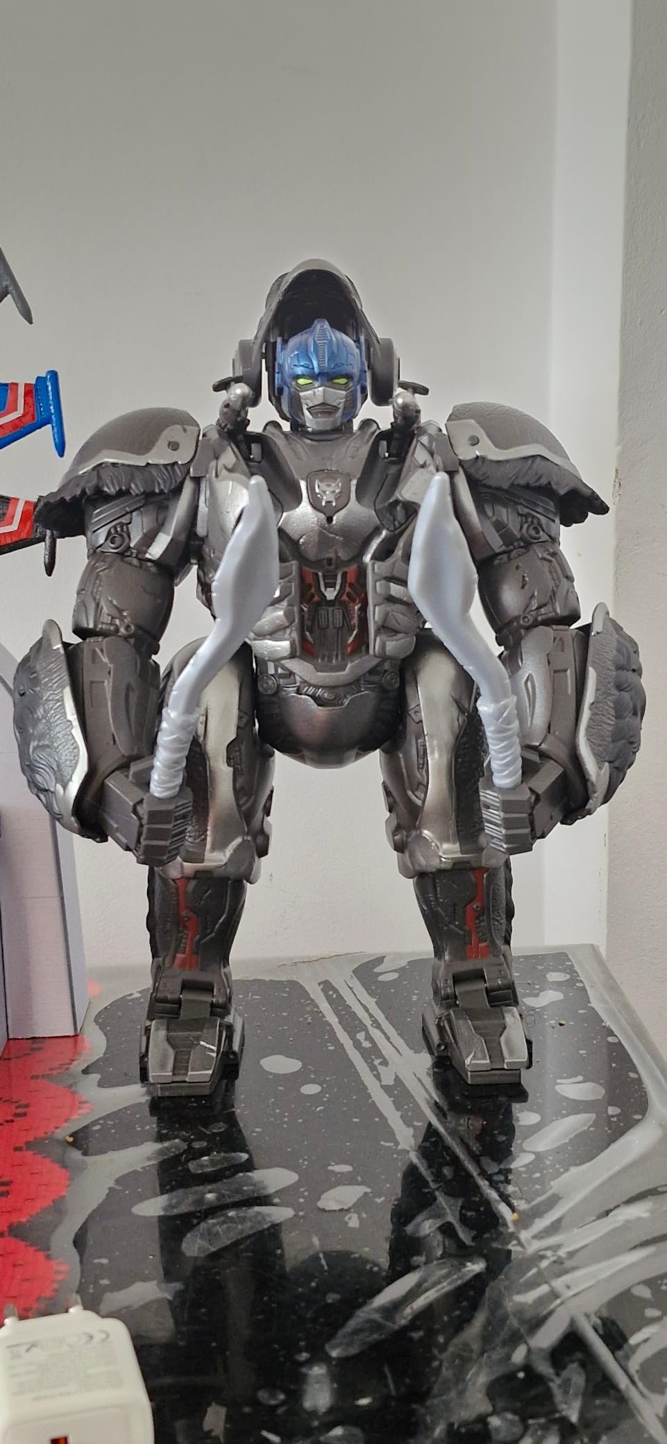 Transformers Rise of the Beasts Command Convert Optimus Primal elettronico 31,5 cm
