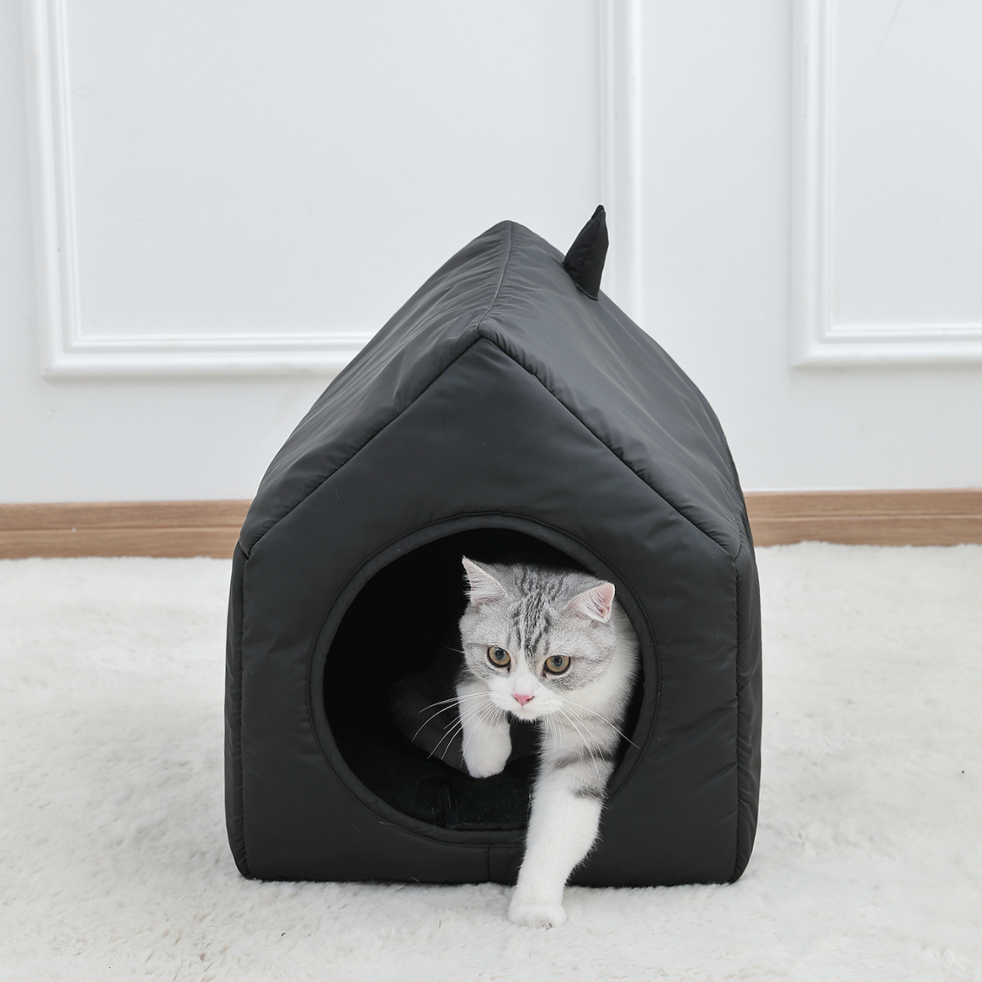 ToyalFriends Pet Beds Cuccia Gatto Nera Taglia S