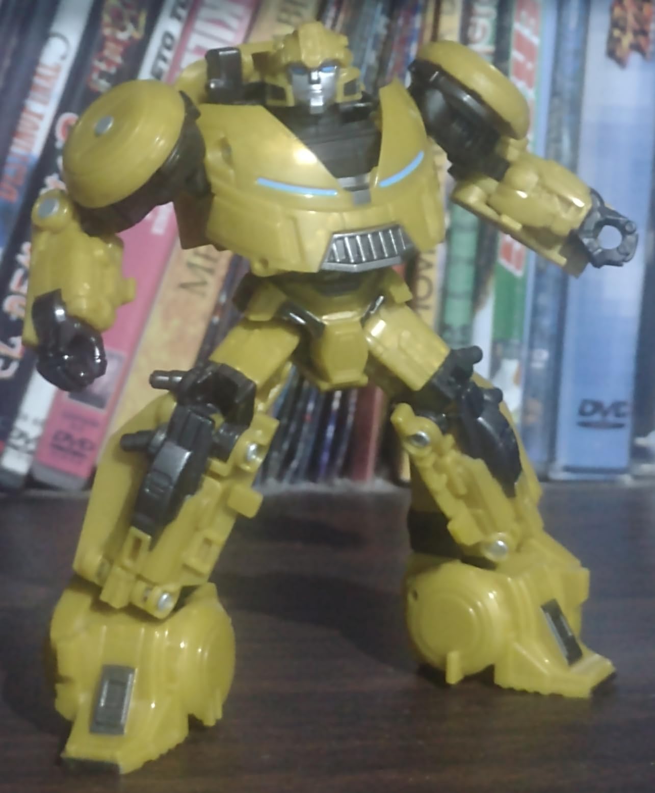 Transformers Studio Series Bumblebee B-127 action figure 11,5 cm