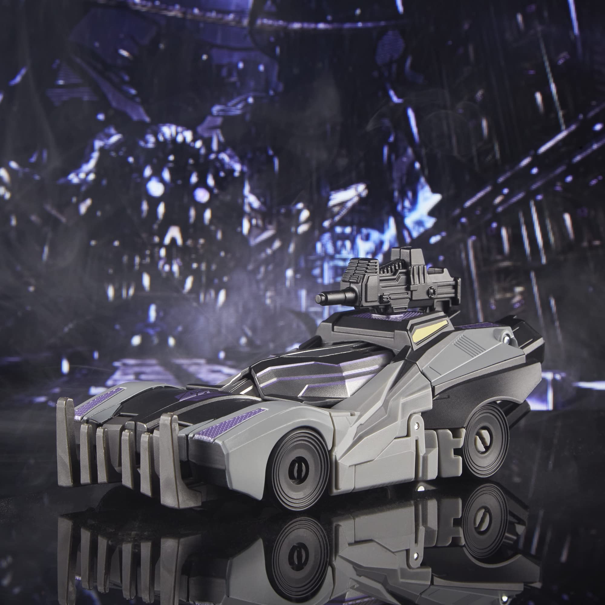 Transformers Studio Series 02 Barricade action figure 11 cm