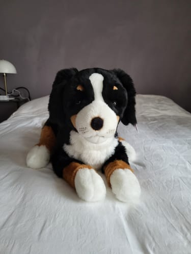 La Pelucherie Dog Ferdinand peluche cane Small seduto 28cm nero