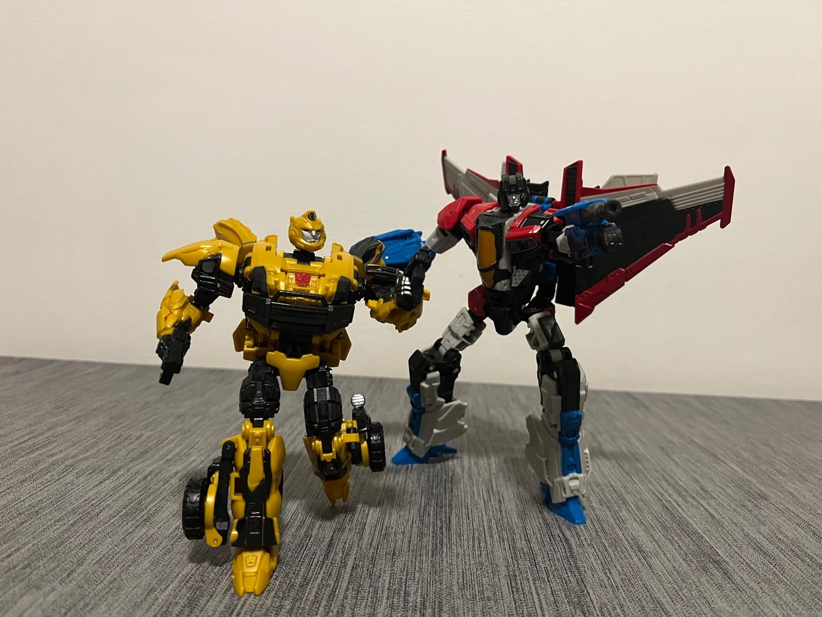 Transformers Generations Rise Starscream Bumblebee 2 Pack