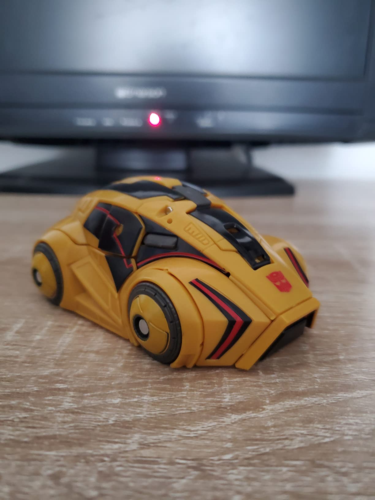 Transformers Studio Series 01 Bumblebee action figure 11,4 cm snodabile