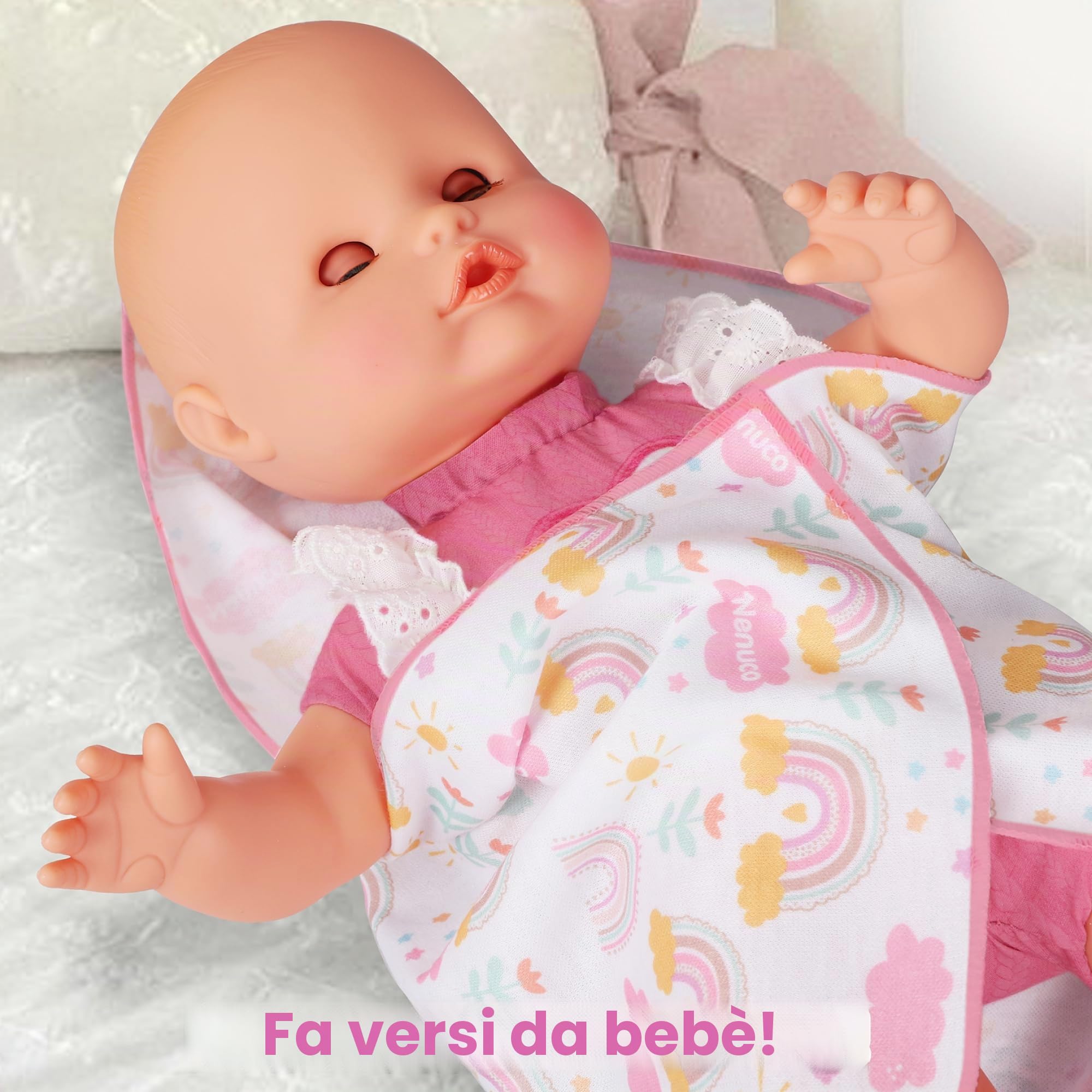 Nenuco Bebè con suoni bambola morbida con copertina