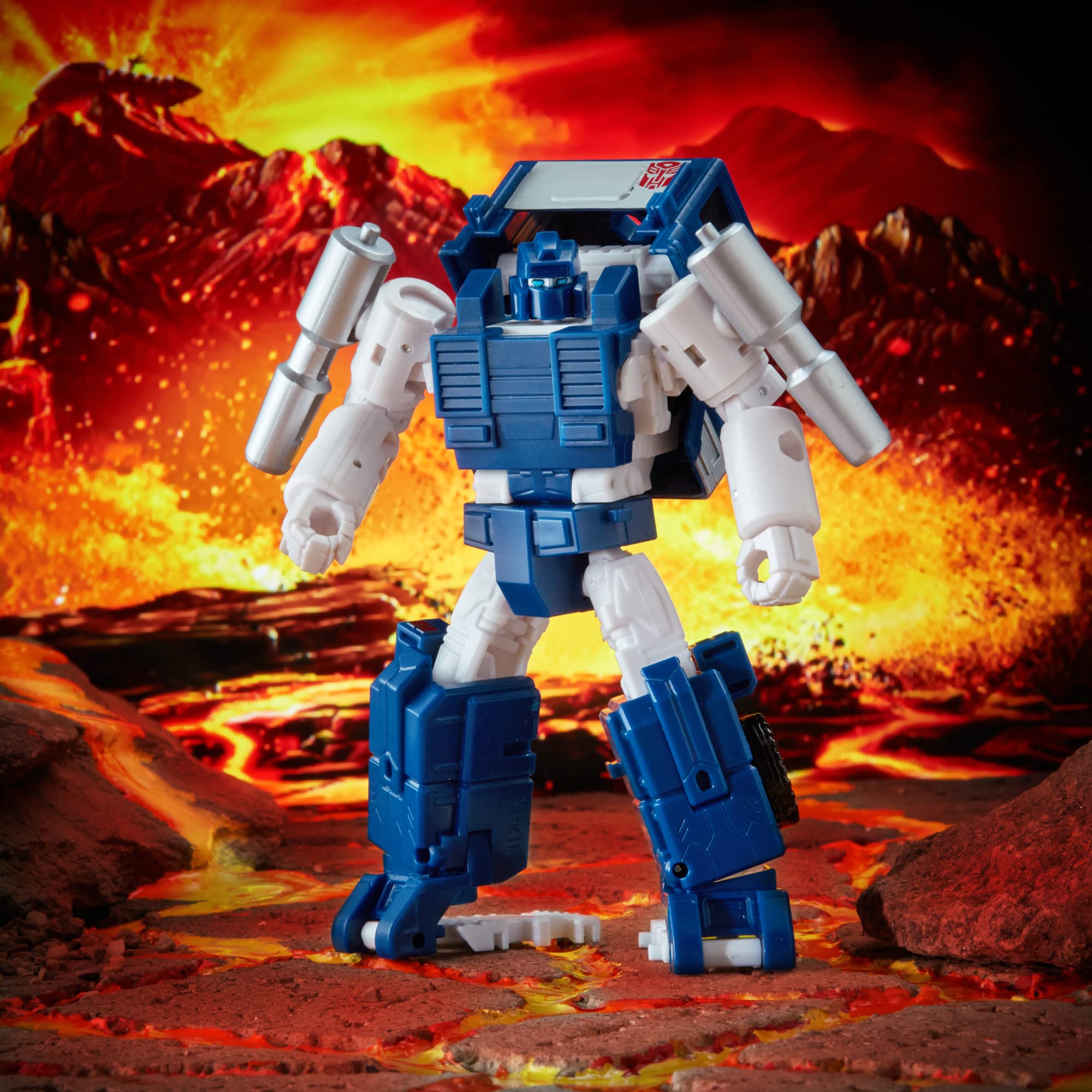 Transformers Kingdom WFC-K32 Pipes action figure 14 cm