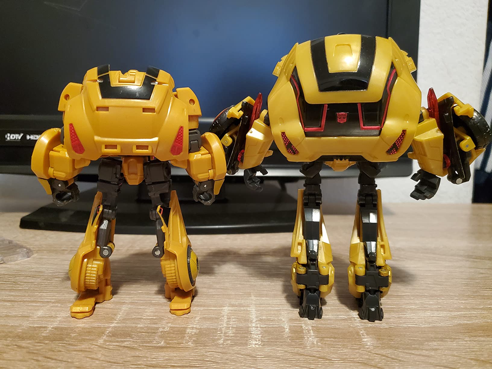 Transformers Studio Series 01 Bumblebee action figure 11,4 cm snodabile