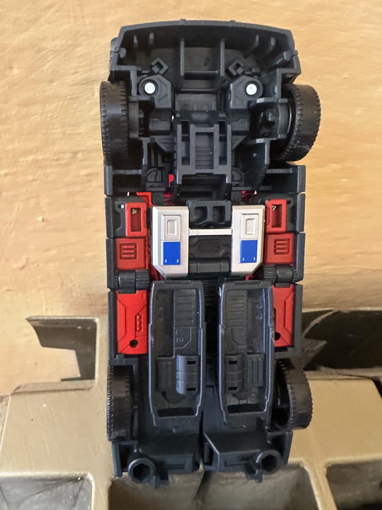 Transformers Legacy Wild Rider action figure 14 cm Decepticon