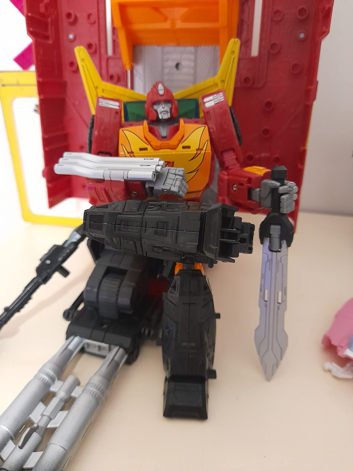 Transformers Kingdom Rodimus Prime action figure Commander 19 cm