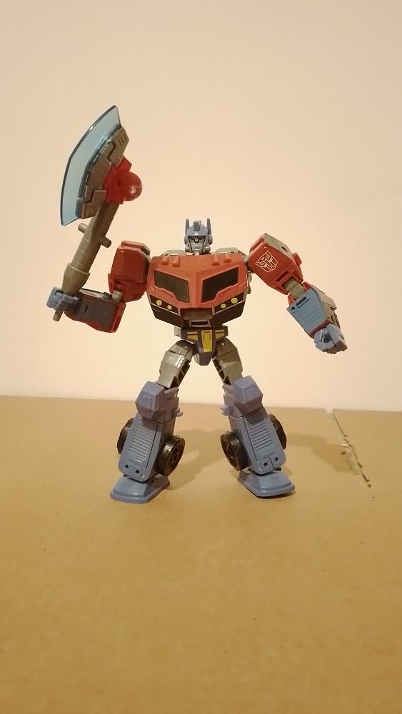 Transformers Legacy Optimus Prime Action Figure 17,5 cm
