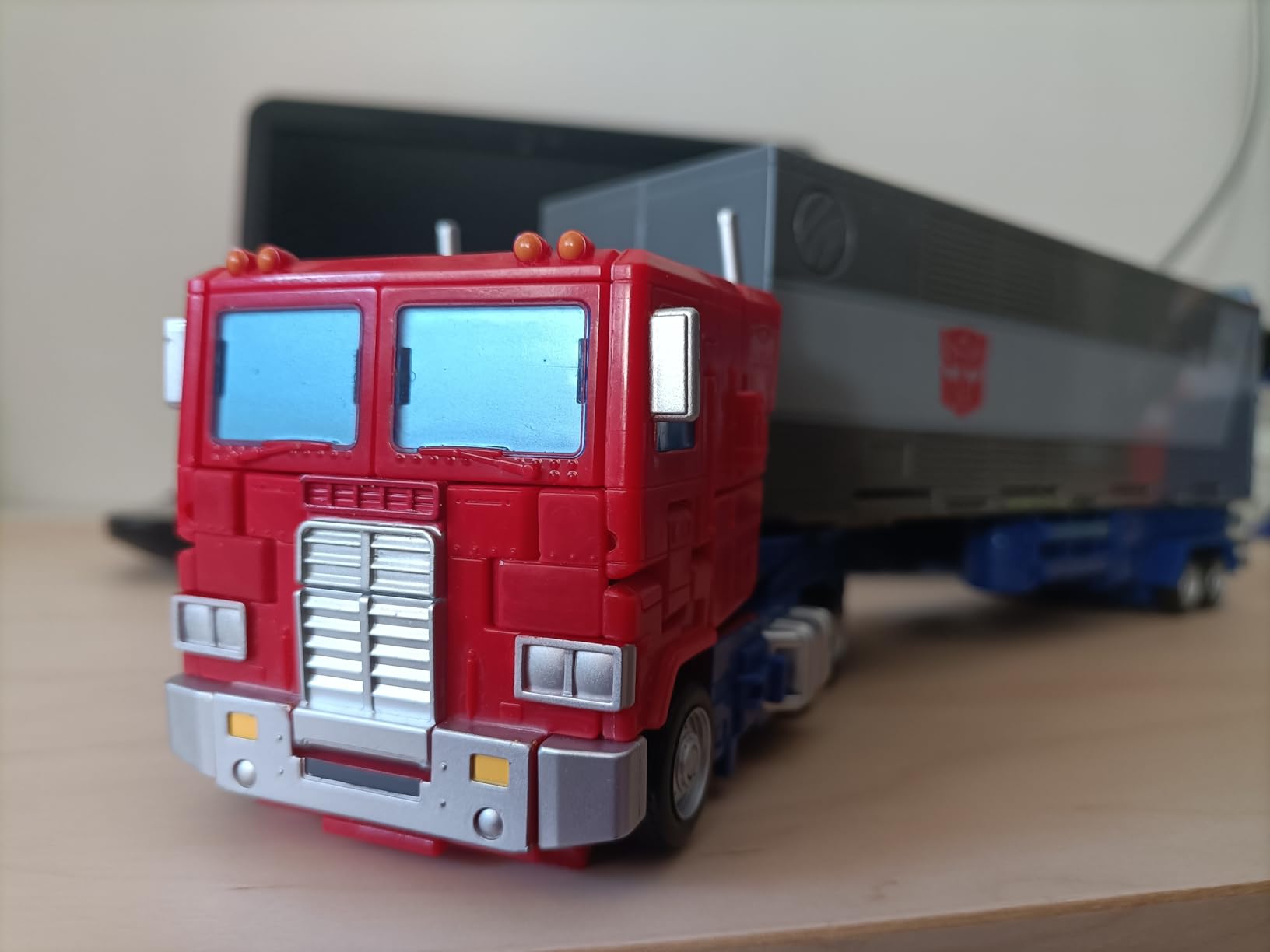 Transformers Studio Series 86-31 Optimus Prime 17,5 cm Camion