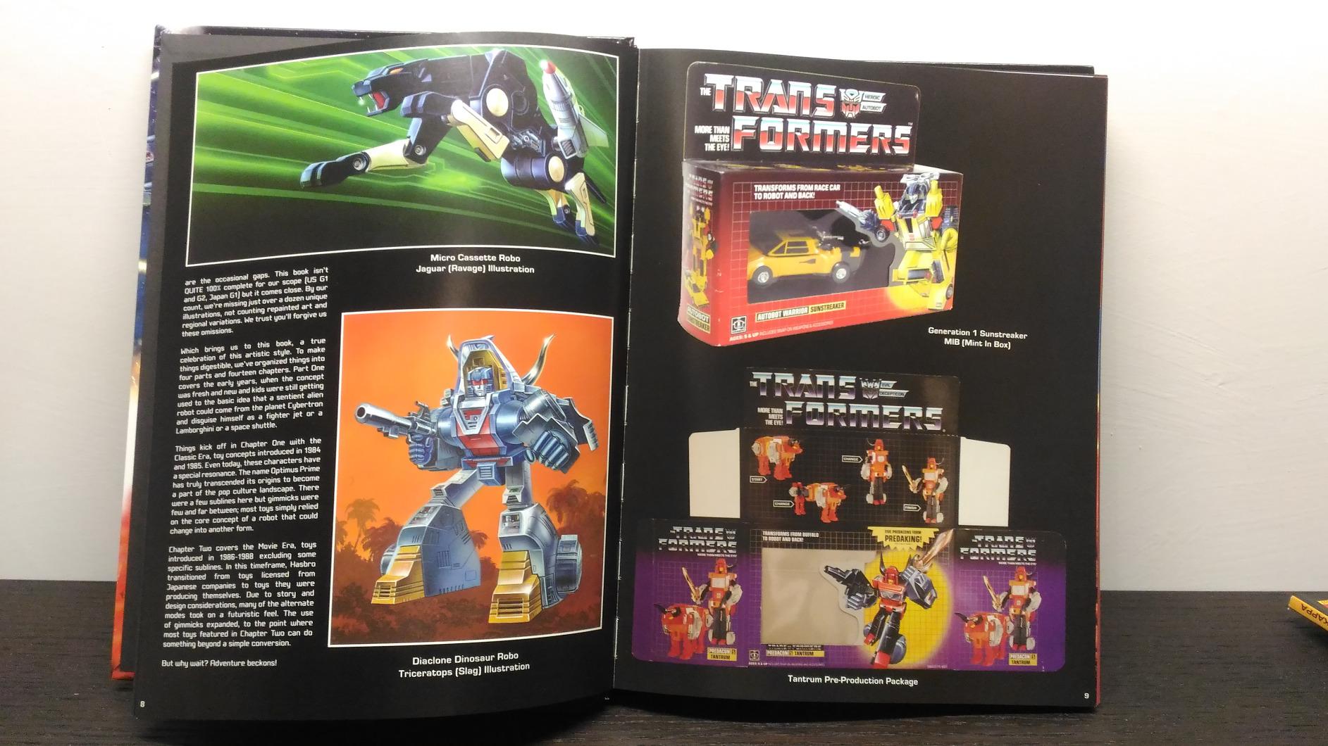 Transformers Legacy Art of Packaging libro illustrato inglese