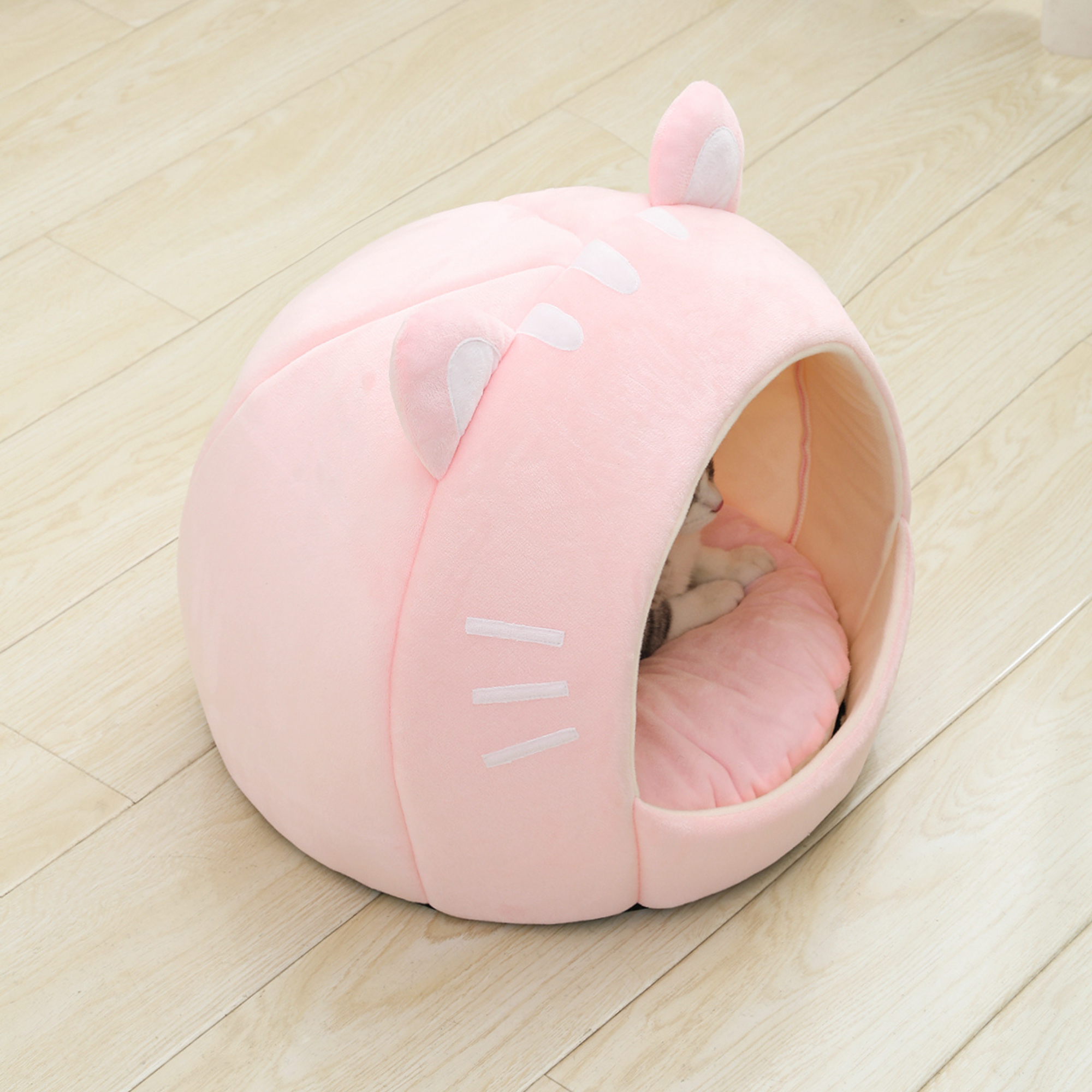 ToyalFriends Pet Beds Pink Cat Shape cuccia gatto rosa M 36cm