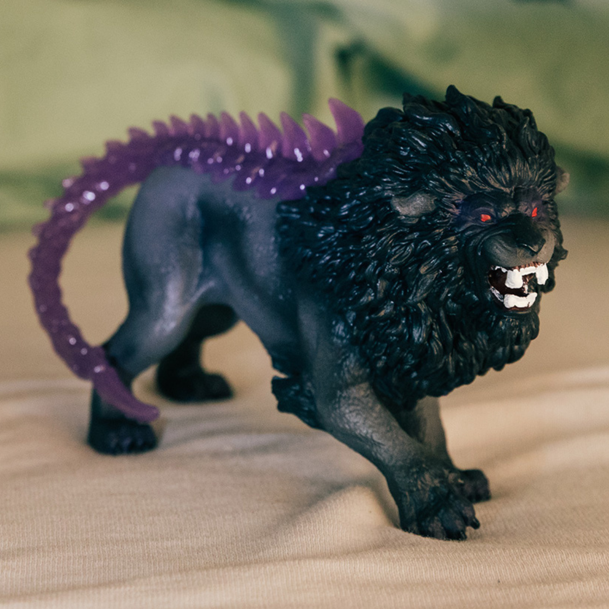 Schleich Eldrador Leone dell'ombra 42555 action figure