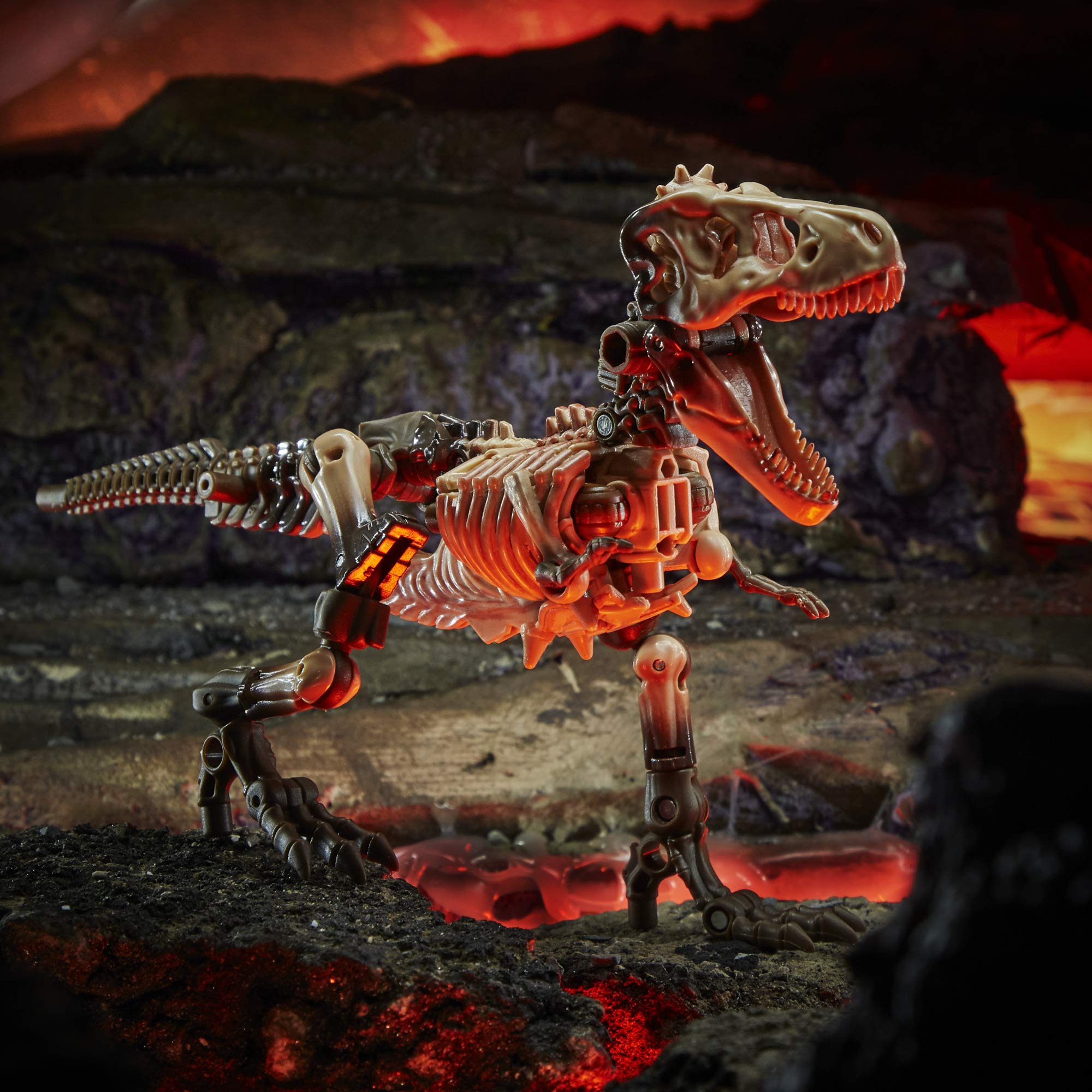 Transformers Kingdom WFC-K7 Paleotrex action figure 14 cm fossile