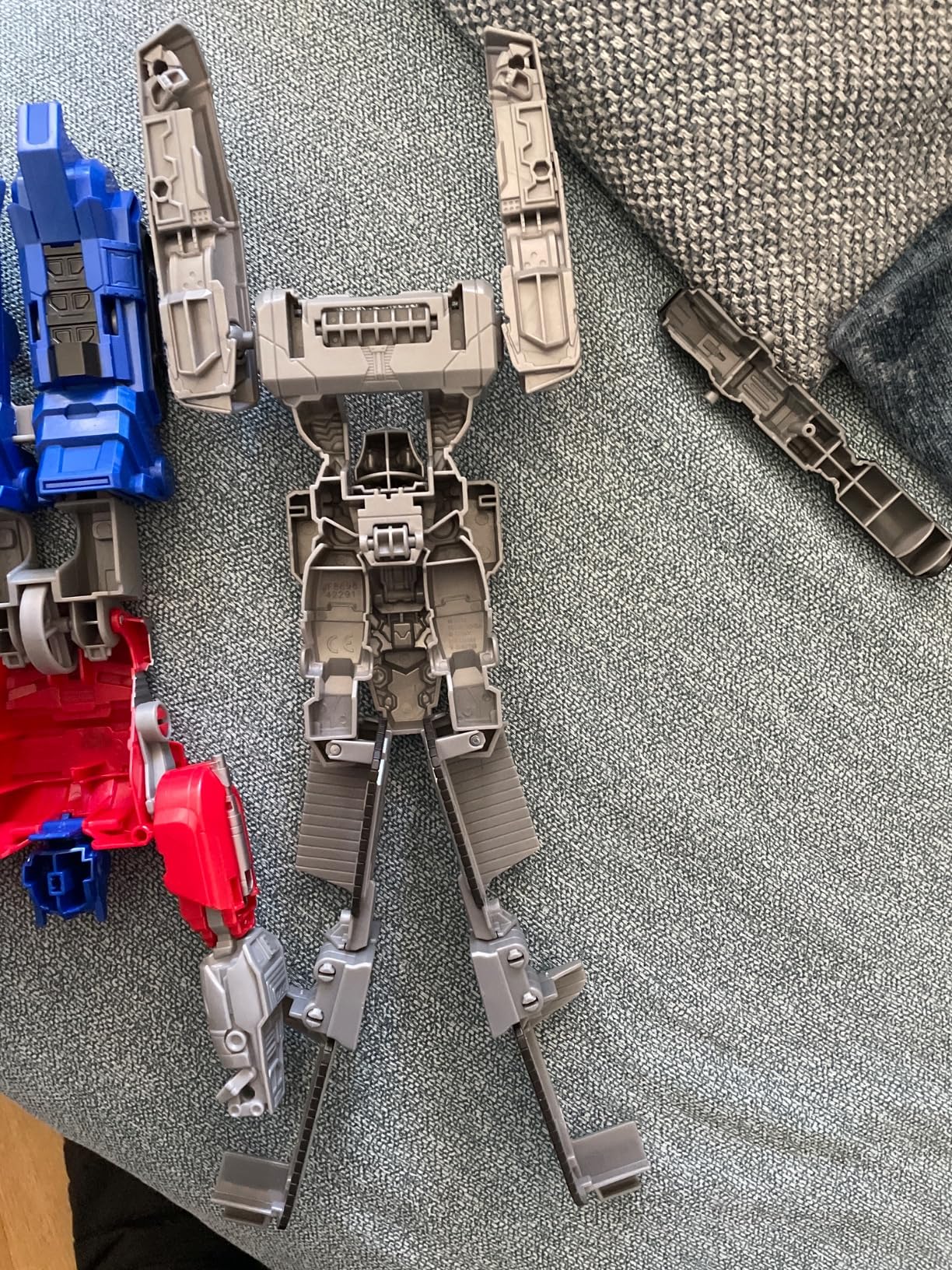 Transformers One Mega Changer Megatron action figure 28 cm carro armato