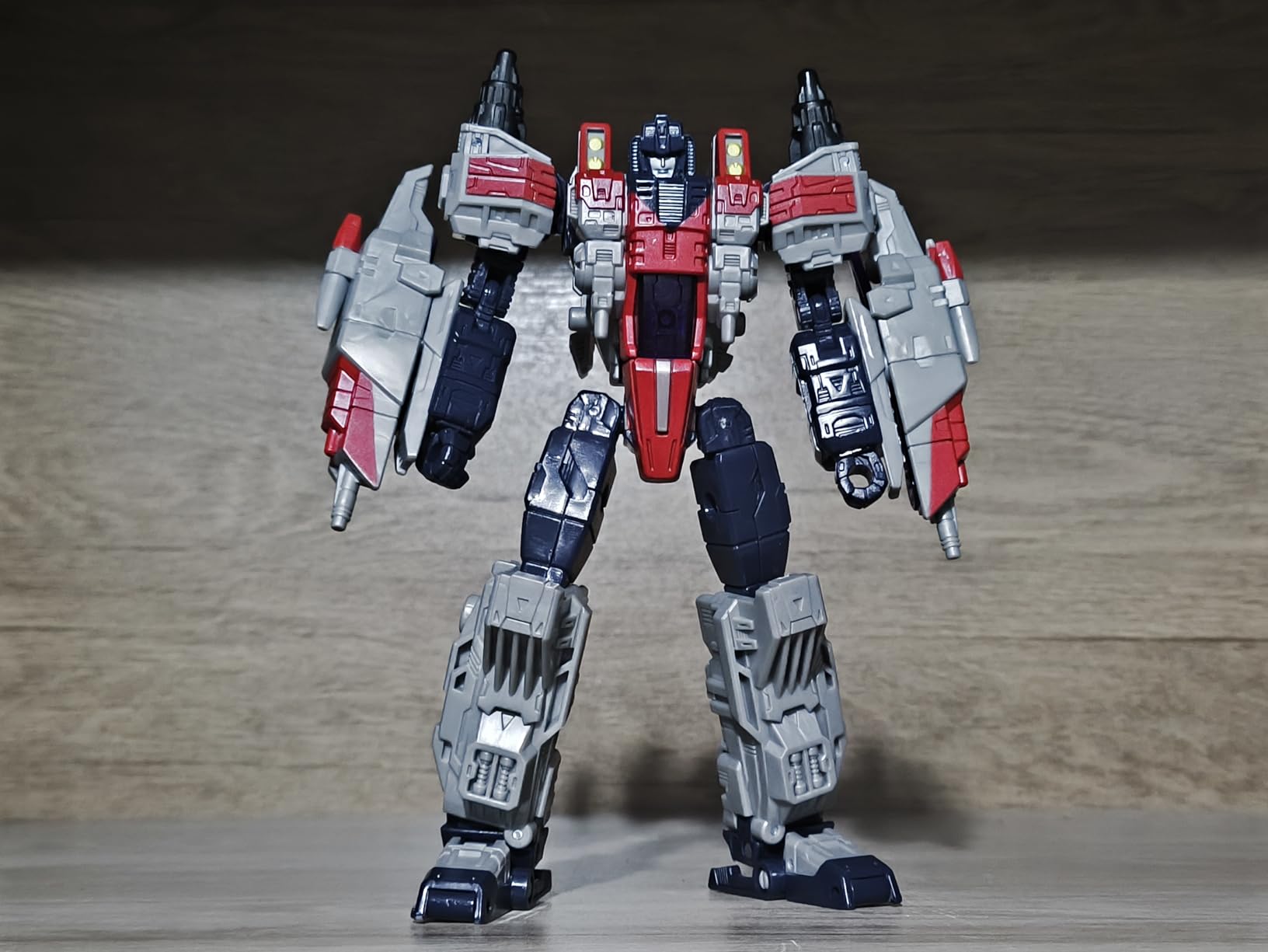 Transformers Legacy Silverbolt action figure Voyager 17,5 cm