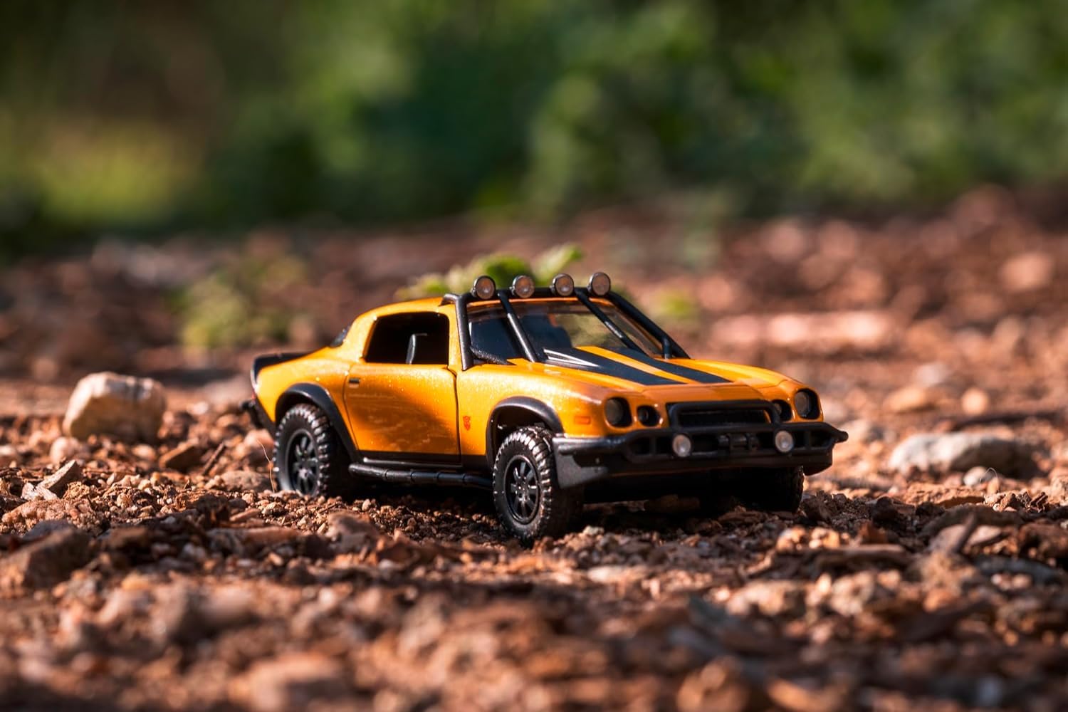 Transformers T7 Bumblebee auto pressofusa 1:32 12,5 cm