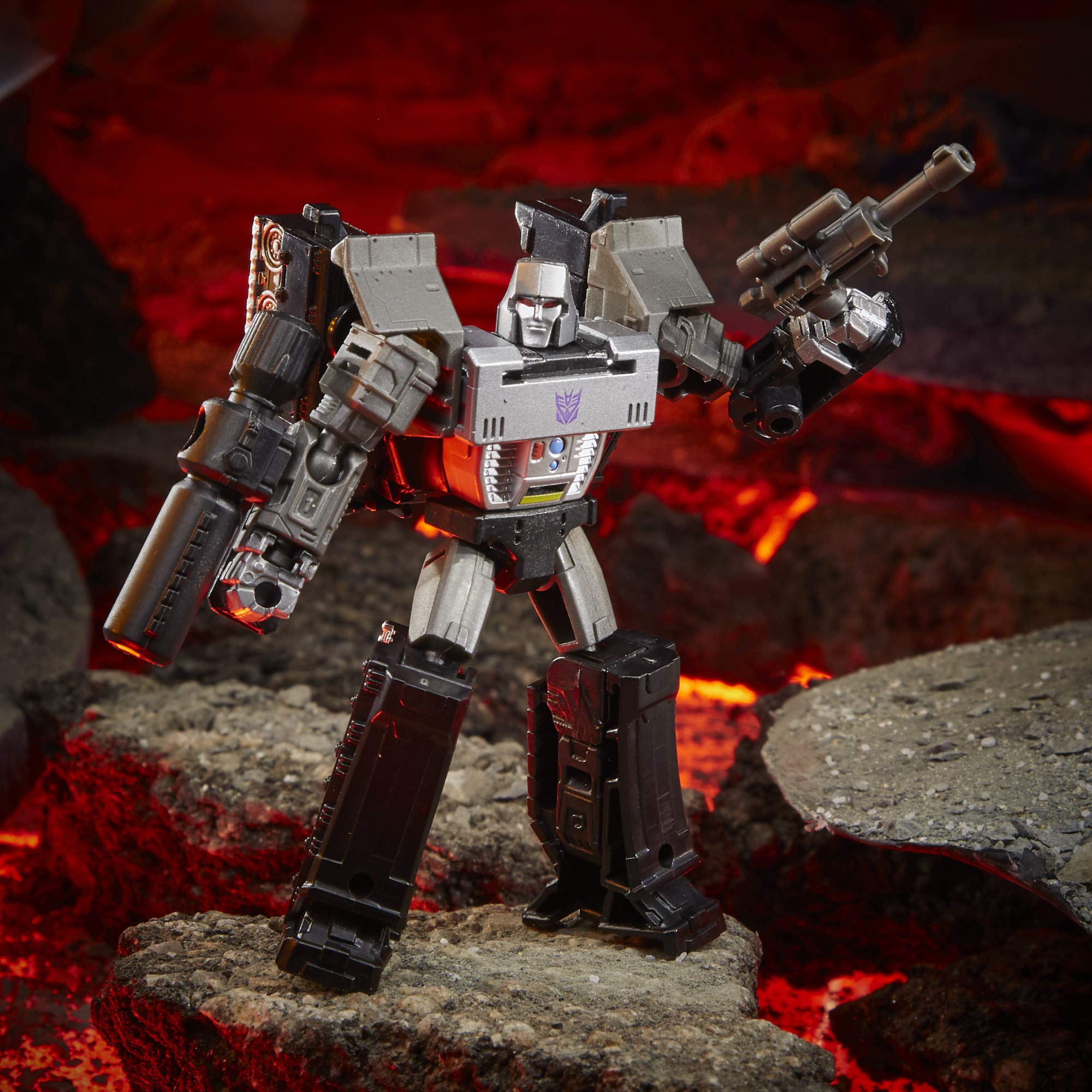 Transformers Kingdom WFC-K13 Megatron action figure 8,5 cm