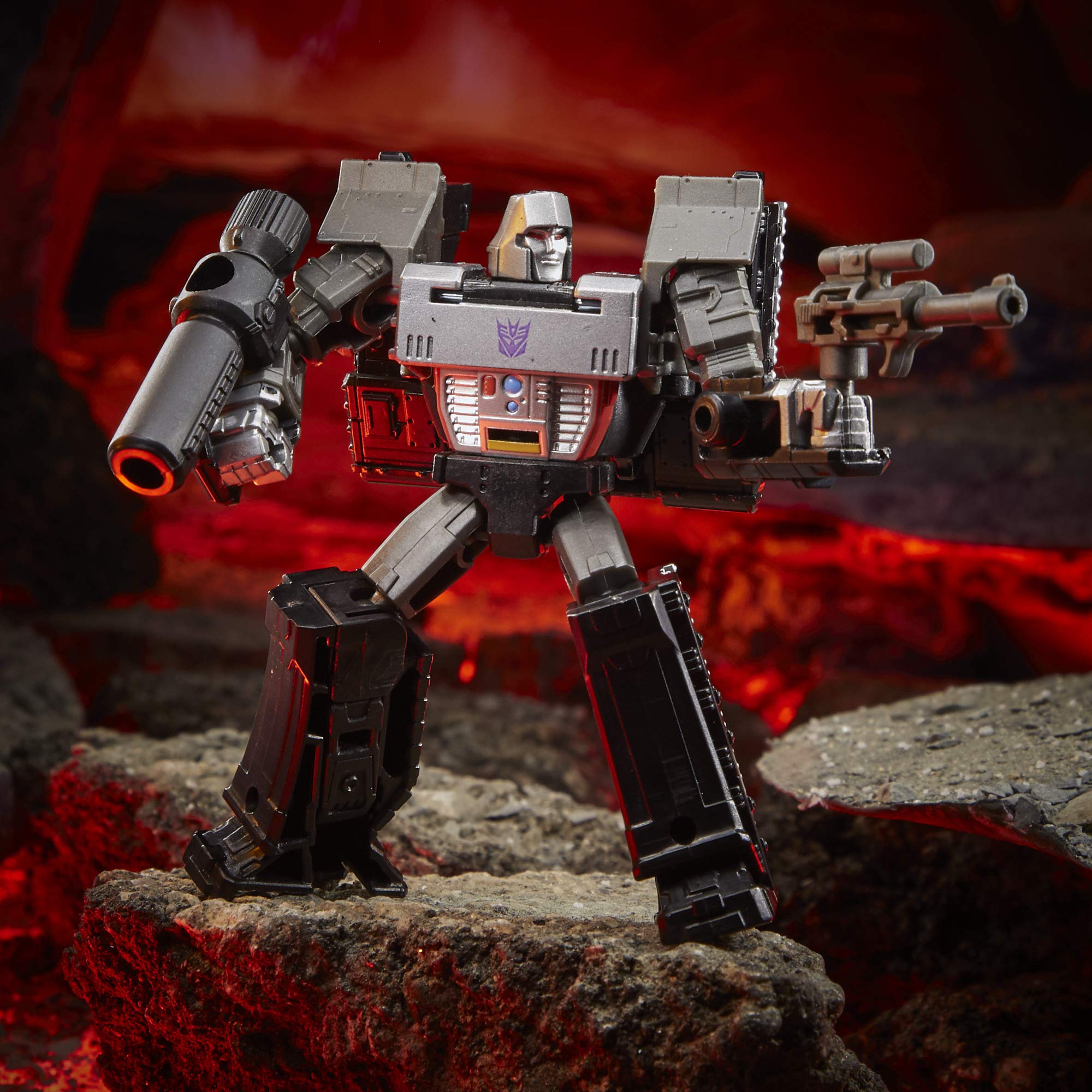 Transformers Kingdom WFC-K13 Megatron action figure 8,5 cm