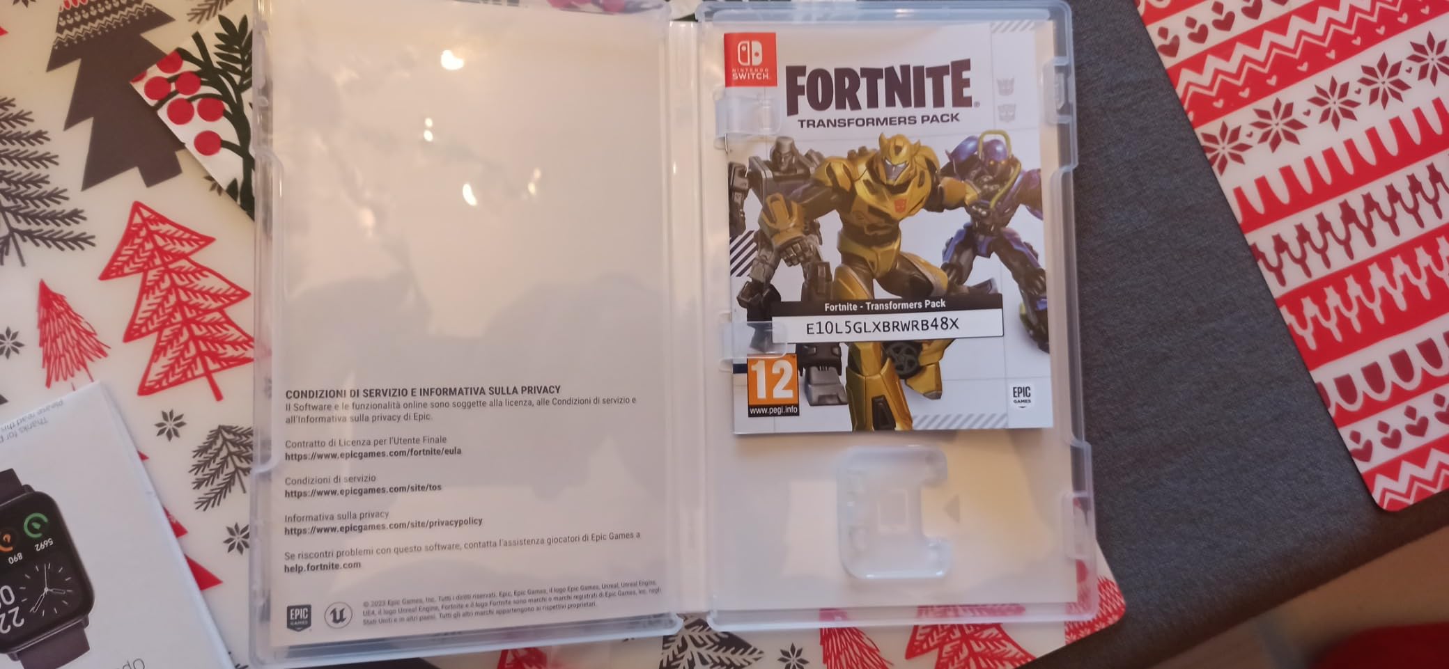 Fortnite Transformers Pack gioco PS4 Code in a Box PS4 V-Buck