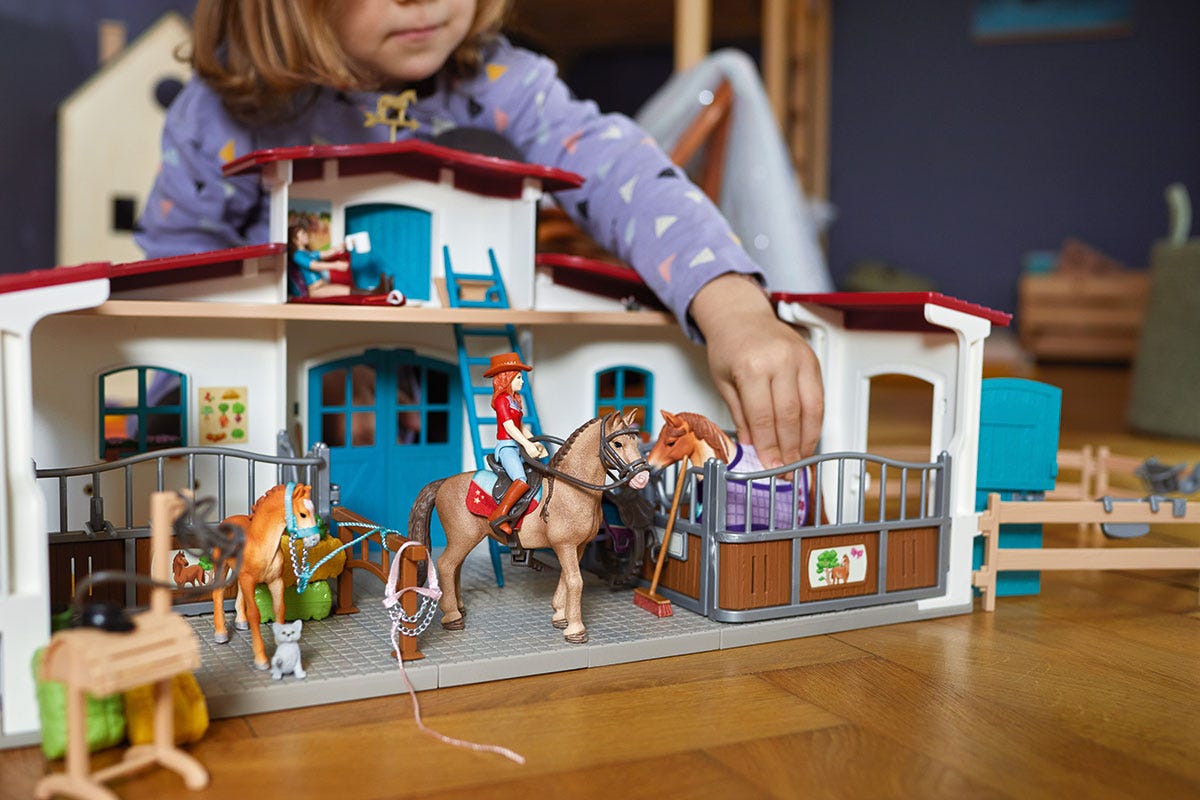 Schleich HORSE CLUB Maneggio 42567 set scuderia cavalli
