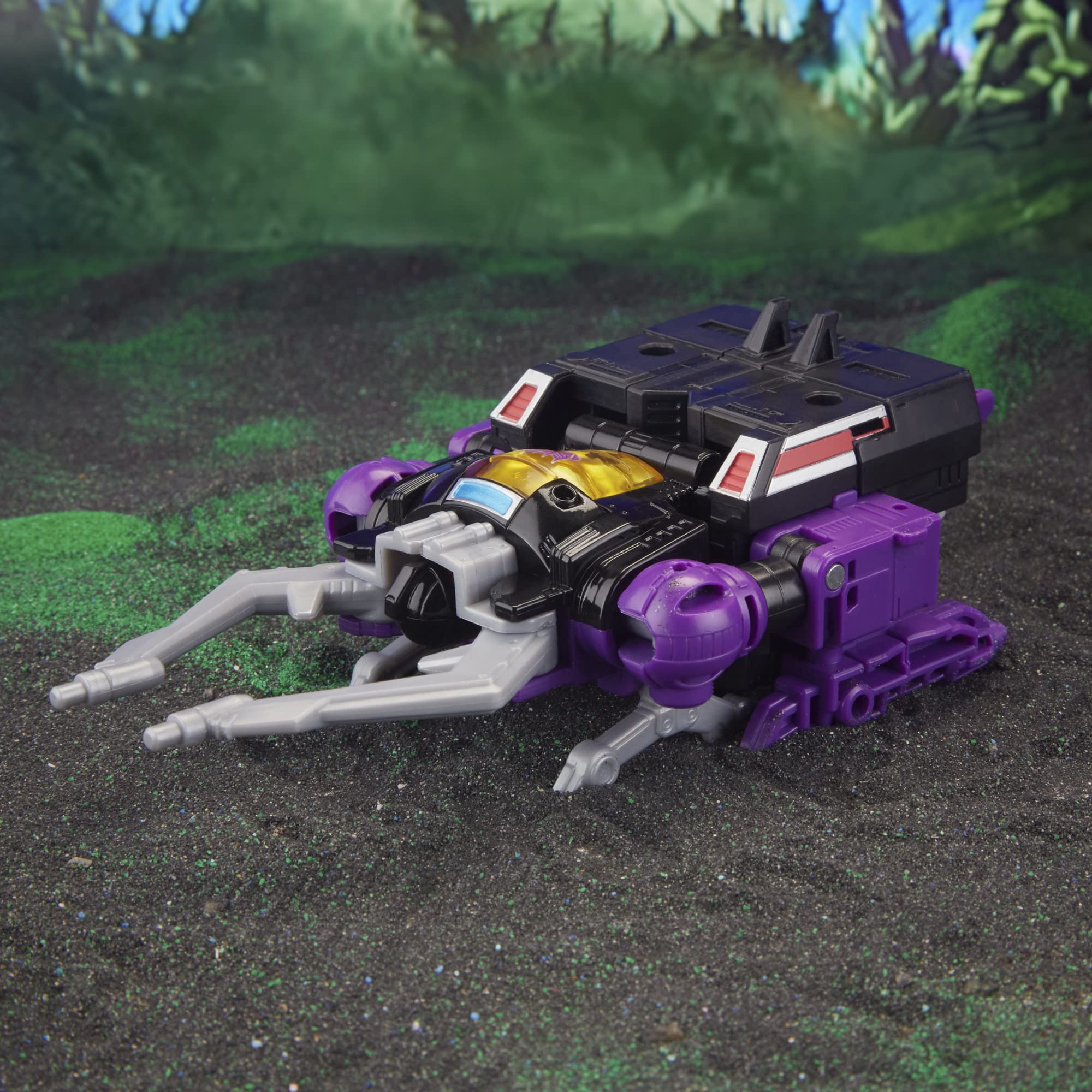 Transformers Legacy Shrapnel action figure Deluxe 14 cm coleottero