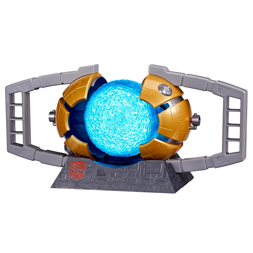 Transformers Studio Series Matrice del Comando replica con luci