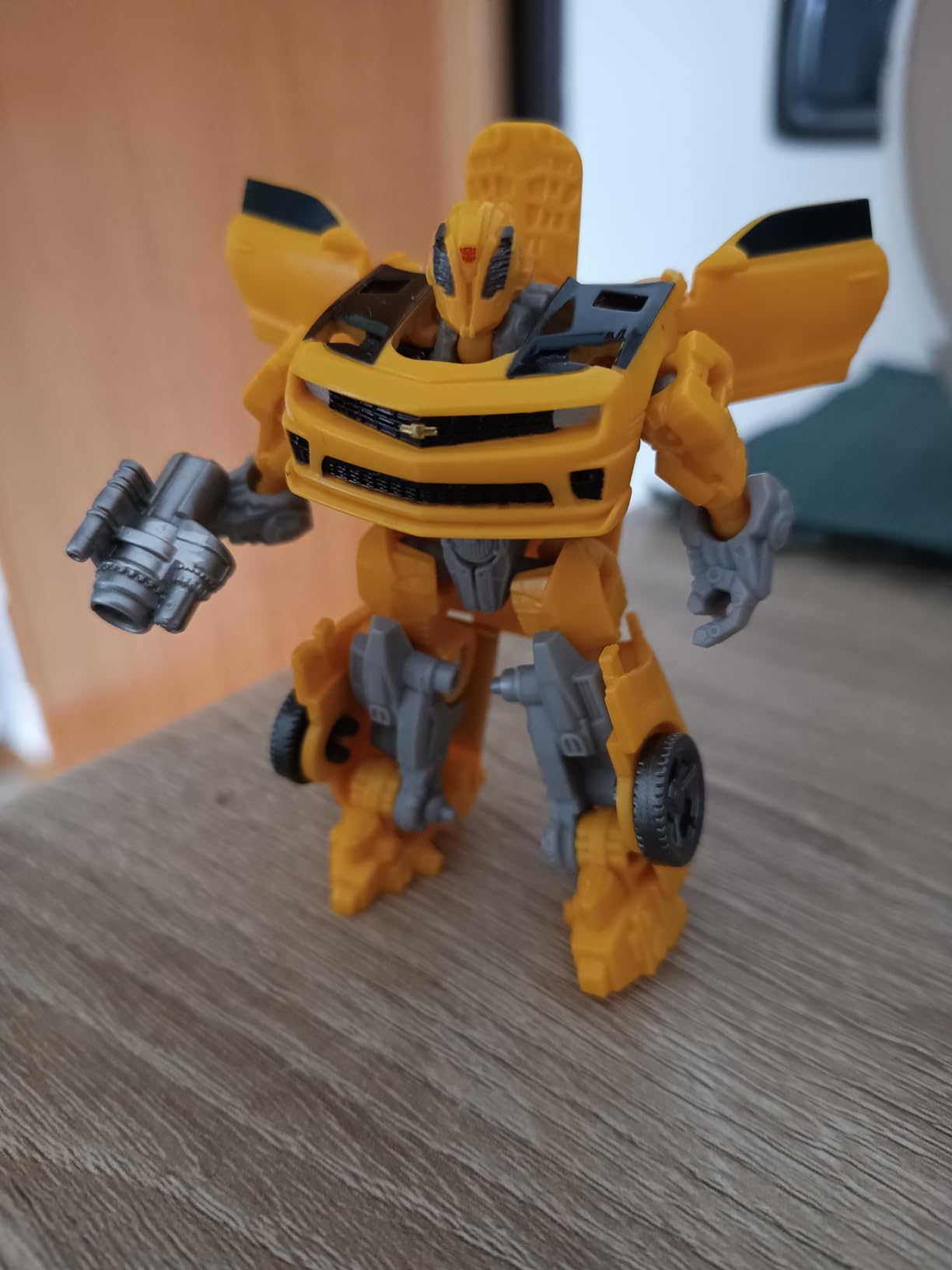Transformers Studio Series Core Bumblebee action figure 8,5 cm Camaro