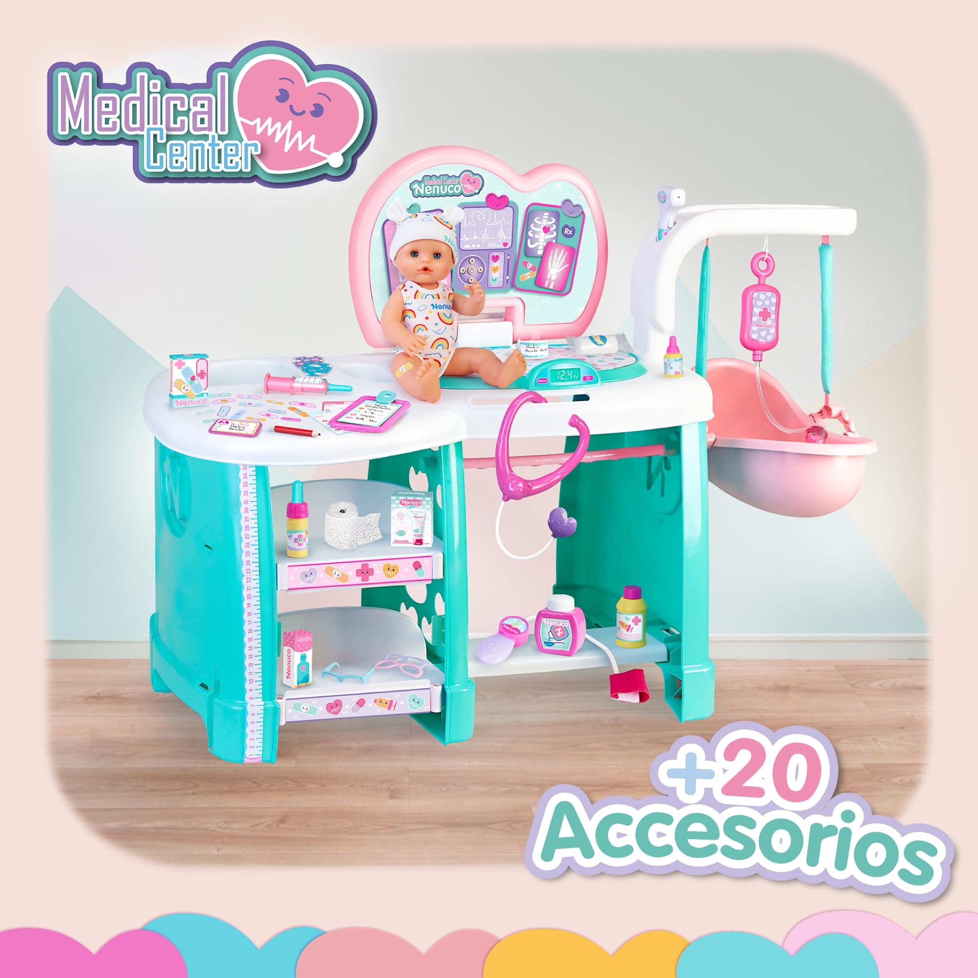 Nenuco Medical Center Bambola 35 cm con 20 Accessori