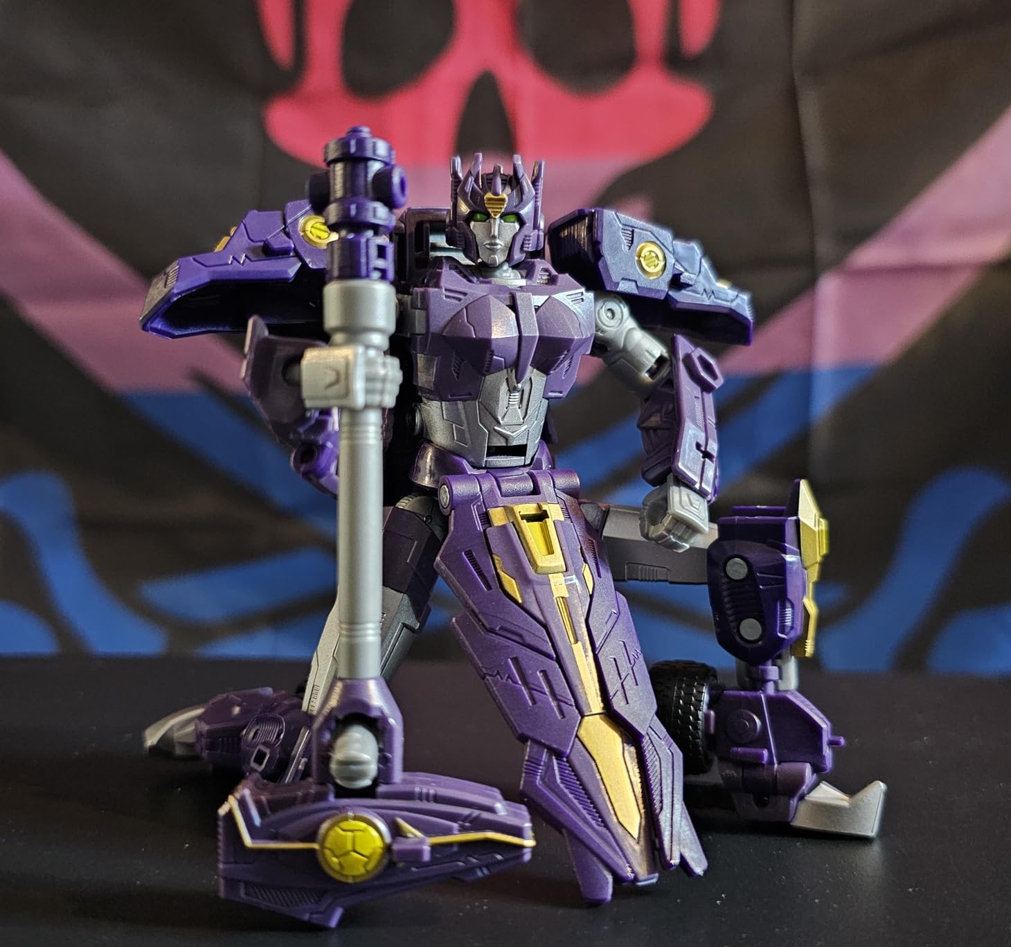 Transformers Age of Primes Solus Prime Deluxe action figure 14 cm