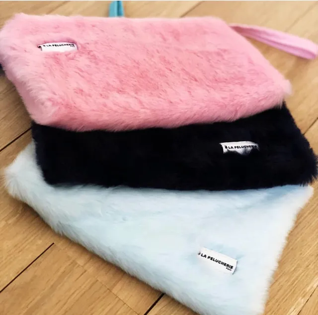 La Pelucherie Wardrobe astuccio pochette peluche azzurro