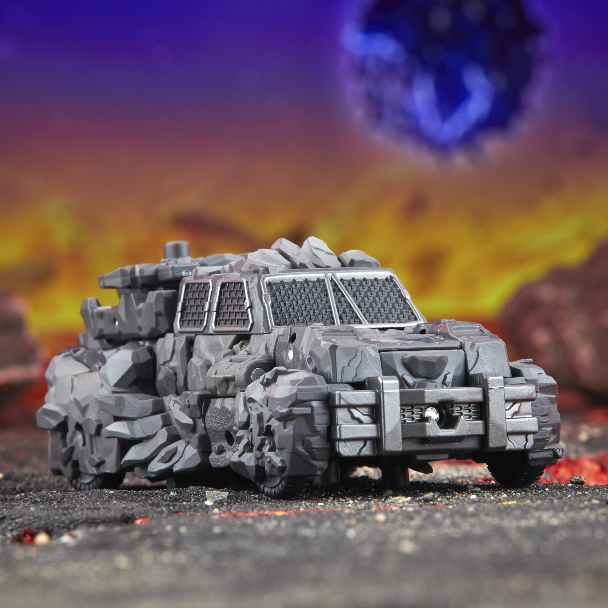 Transformers Legacy Magneous action figure 14 cm fuoristrada
