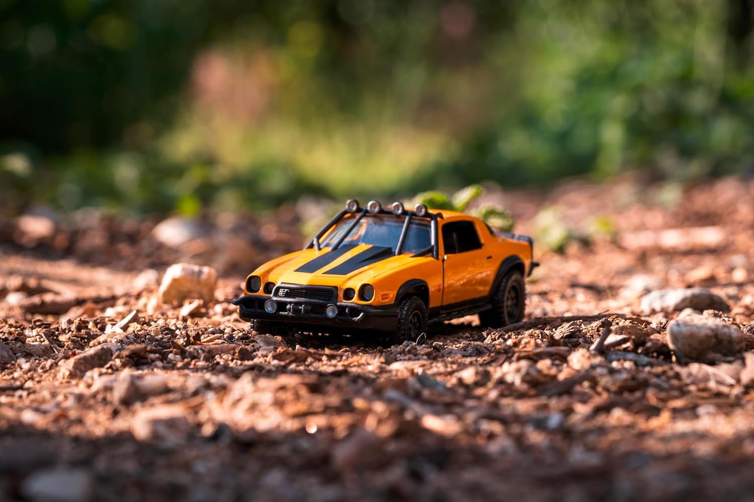 Transformers T7 Bumblebee auto pressofusa 1:32 12,5 cm
