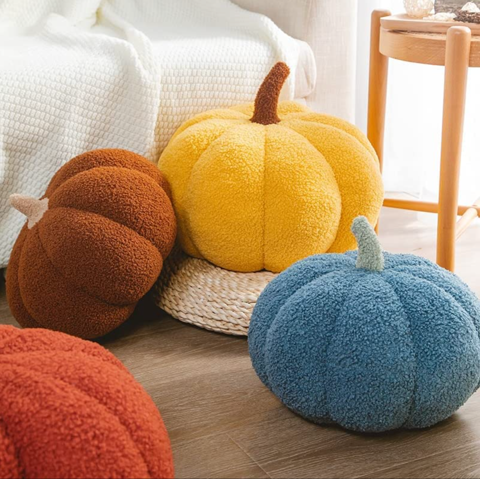 ToyalFriends More Animals zucca cuscino peluche 18cm bianco