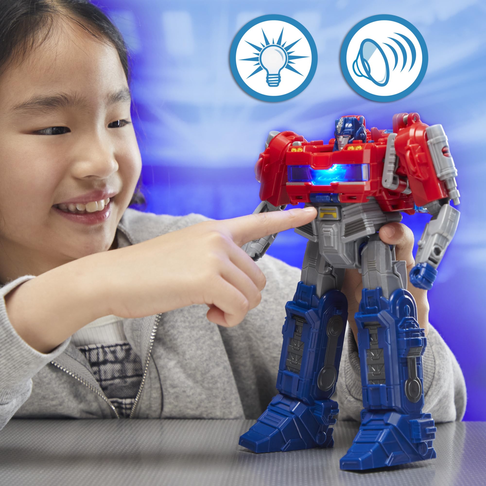 Transformers One Power Flip Optimus Prime action figure camion luci